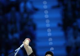 （体育）网球——ATP年終(zhōng)总决赛半决赛：辛纳胜德米纳尔