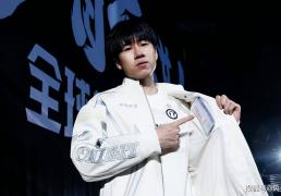 LPL转會(huì)期迎来大結(jié)局！LCP顶级AD加盟IG，BLG双打野全部失业