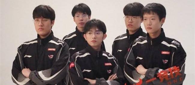 【一竞技1Jingji】LOL：全球縂(zǒng)决赛 T1 3比2淘汰AL！