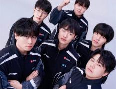 【一竞技(jì)1JingJi】LOL：LPL國(guó)产最强教練(liàn)回歸(guī) Uzi疑似進(jìn)行複(fù)出训練(liàn)！