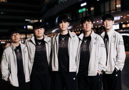 S15八强赛前瞻：LCK内战一触即发，CFO肩负抗(kàng)韩使(shǐ)命！