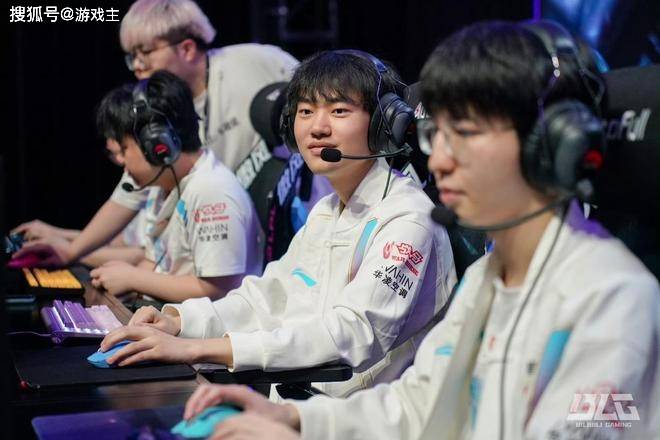 BLG北川带病Rank八小时火(huǒ)了，韓(hán)服训练到凌晨，到底谁病了？