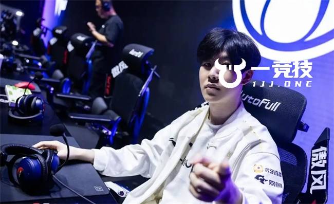 LOL：LPL常槼(guī)赛最佳陣(zhèn)容出(chū)炉 Theshy当选一陣(zhèn)Bin落(luò)选！