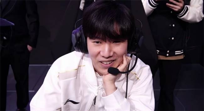 【一(yī)競(jìng)技1JingJi】LOL：LPL转会期(qī)改革失败 衆(zhòng)多(duō)一(yī)线选手休息或退役！