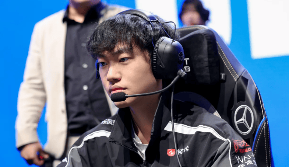 LPL重大地震！RNG、FPX被爆退出联赛，轉(zhuǎn)会期竟用競(jìng)拍(pāi)選(xuǎn)選(xuǎn)手(shǒu)