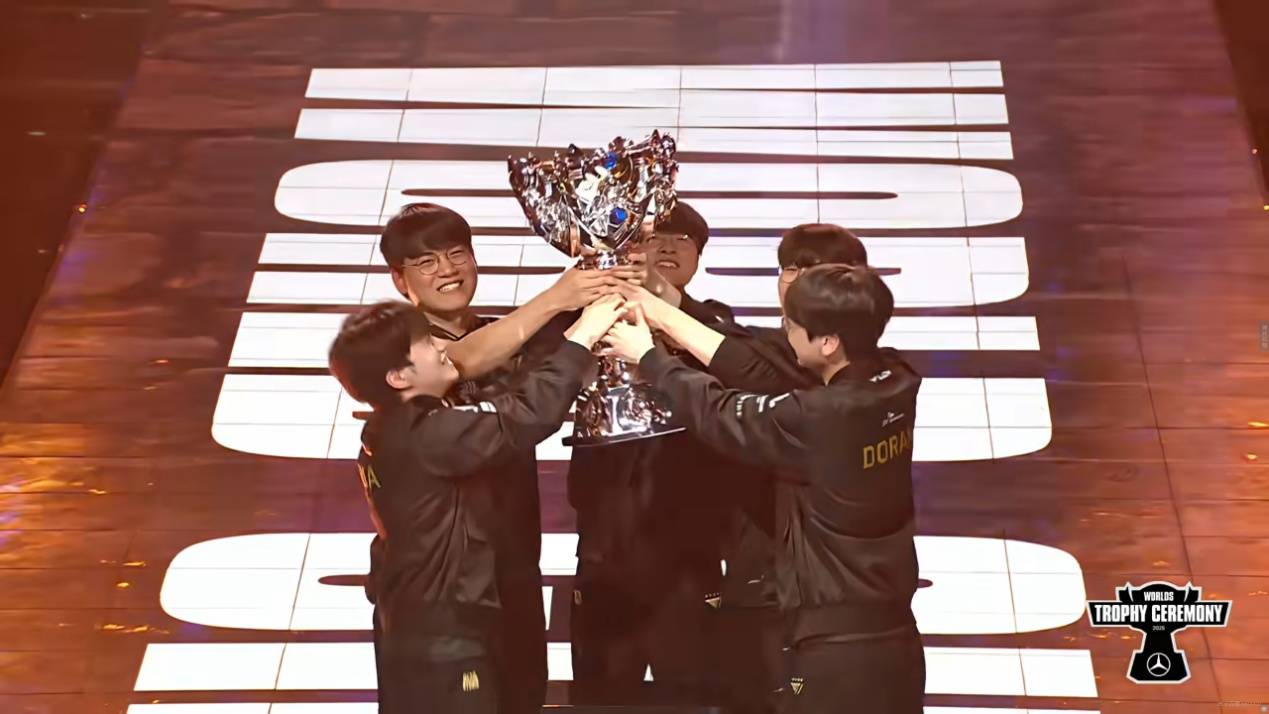 LOL六冠王传奇诞生！Faker加里奥登场，T1决胜局爆发，创造新神話(huà)