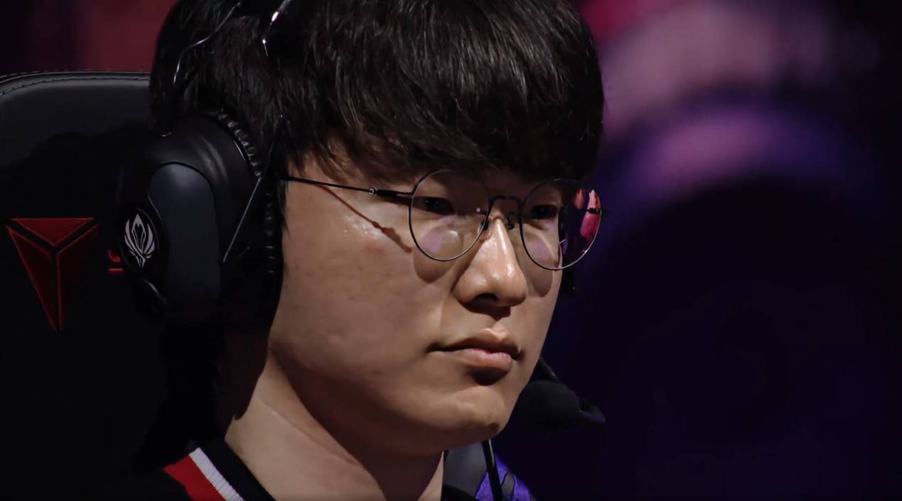 LOL六冠王传奇诞生！Faker加里奥登场，T1决胜局爆发，创造新神話(huà)