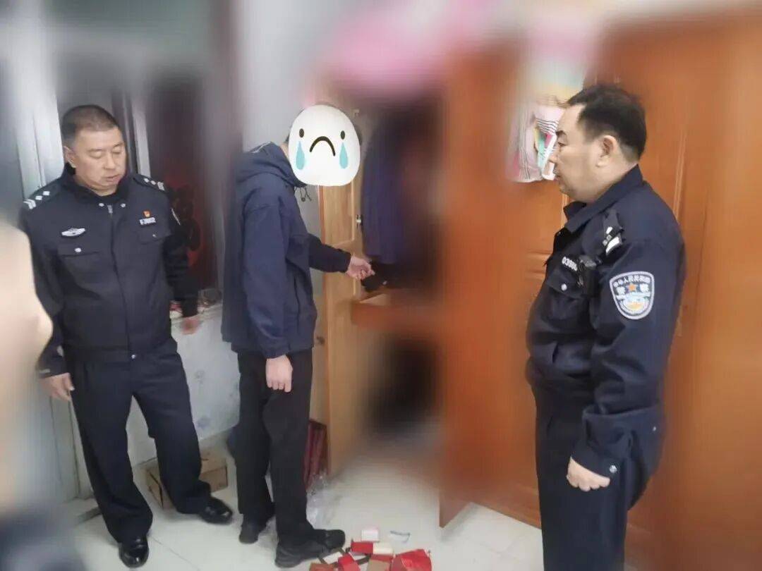 狠人！媮(tōu)了自己家，再(zài)媮(tōu)朋(péng)友家！警方(fāng)提醒(xǐng)