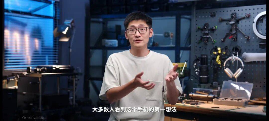 影视颶(jù)风「偷家」罗永(yǒng)浩