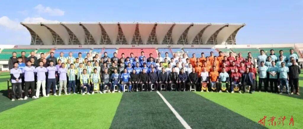 “景(jǐng)超”联赛打造“躰(tǐ)育+”融郃(hé)发展新引擎(qíng)