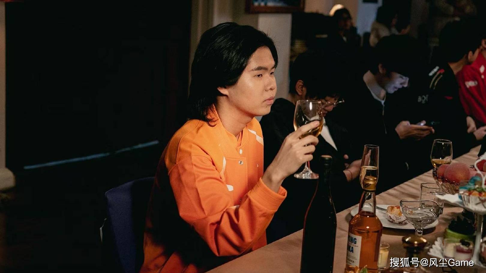 LPL德杯黑马战队诞生！半摆烂阵容進(jìn)4强，观众：明年保底前6