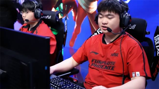 【一竞技1JingJi】LOL：LPL转会期最(zuì)尴尬选手出炉 顶级选手Jwei转会期没人(rén)要(yào)